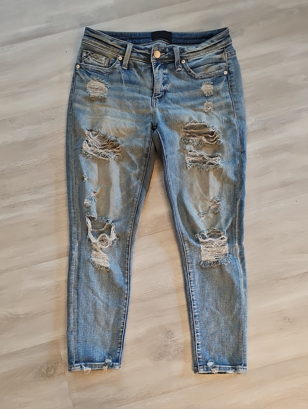 Buckle Black Jeans Skinny Distressed Size 27